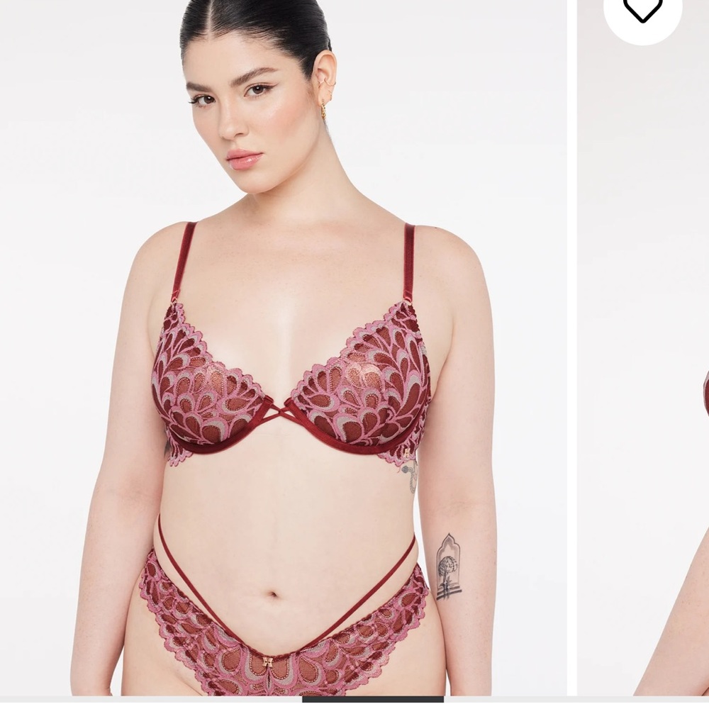 PLUS SIZE Savage X Fenty Set